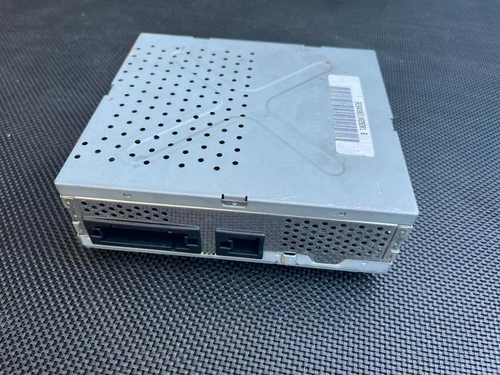 Mercedes-Benz radio tunner / AGW E-Klasse W211 en CLS C219, Auto-onderdelen, Elektronica en Kabels, Mercedes-Benz, Gebruikt, Ophalen of Verzenden