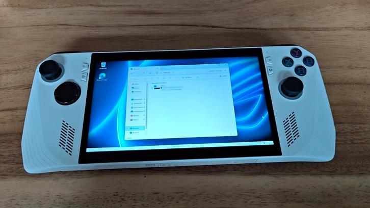 ASUS ROG Ally 2TB - Krachtige Handheld Gaming PC, Spelcomputers en Games, Spelcomputers | Overige, Zo goed als nieuw, Ophalen of Verzenden