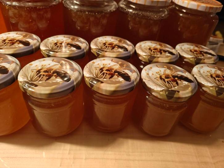 🐝🌸🍯Rauwe pure lokale honing van onze eigen honingbijen!, Diversen, Levensmiddelen, Ophalen