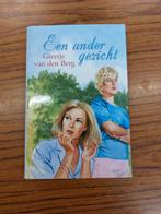 Streekromans van Greetje van den Berg, Boeken, Ophalen of Verzenden