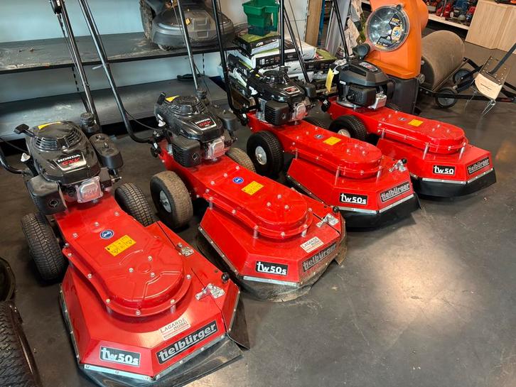 Tielburger Onkruidborstelmachines Acties showroommodel, Tuin en Terras, Veegmachines, Zo goed als nieuw, Ophalen