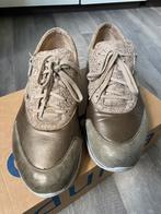 Dames Durea sneakers maat 8.5, Kleding | Dames, Schoenen, Ophalen of Verzenden, Zo goed als nieuw, Beige, Sneakers of Gympen