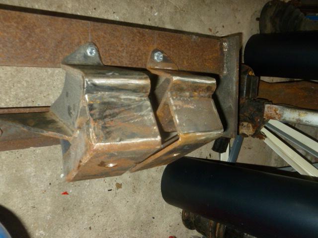 Custom motorsteunen Rover V8 motor in Merc 406 408 508 608, Auto-onderdelen, Motor en Toebehoren, Mercedes-Benz, Oldtimer onderdelen