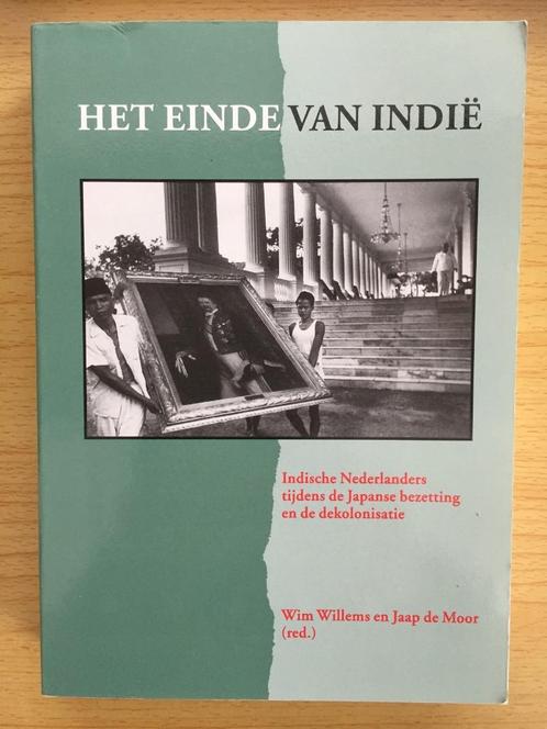 Indische Nederlanders tijdens de oorlog en de dekolonisatie, Boeken, Overige Boeken, Gelezen, Ophalen of Verzenden