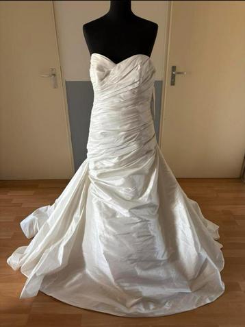 Modeca strapless trouwjurk pale ivory mt 40 NIEUW beschikbaar voor biedingen
