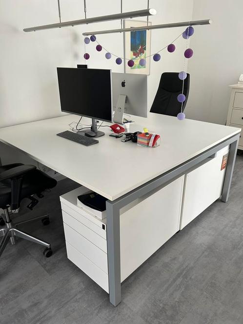 Bureau voor twee personen 160x160 ; duobureau, Huis en Inrichting, Bureaus, Zo goed als nieuw, Ophalen