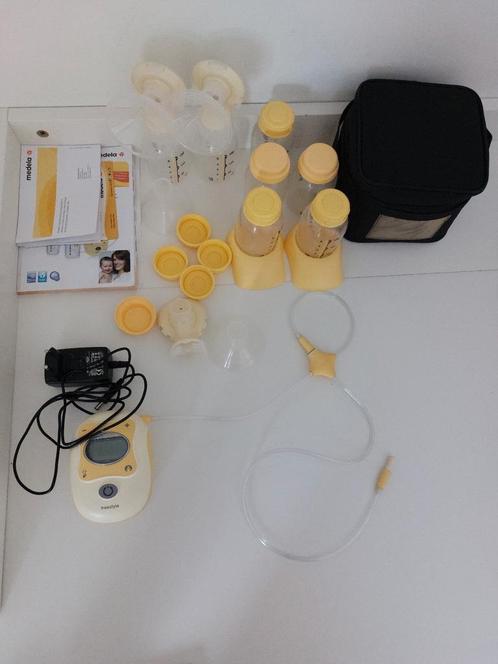 Medela freestyle dubbele borstkolf met accessoires, Kinderen en Baby's, Babyvoeding en Toebehoren, Gebruikt, Borstkolf, Ophalen of Verzenden