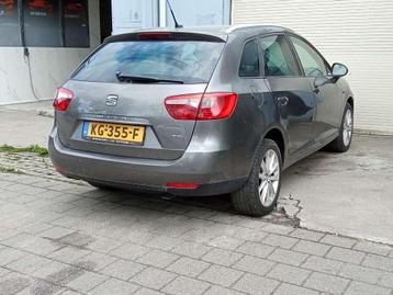 Seat Ibiza 1.0 TSI 81KW ST 2016 Grijs schade beschikbaar voor biedingen