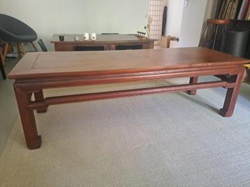 Antieke Chinese Salon Tafel beschikbaar voor biedingen