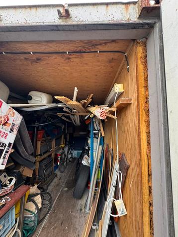 Bouw materialen  beschikbaar voor biedingen