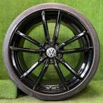 19 inch Pretoria velgen met banden VW Golf 5 6 7 8 Caddy, Auto-onderdelen, Banden en Velgen, 235 mm, Banden en Velgen, Gebruikt