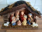 Kerststal, kerst voorstelling, 9 beeldjes, houten stal, Diversen, Kerst, Gebruikt, Ophalen of Verzenden