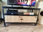 industriele tv meubel op wielen modern televisie kast, Huis en Inrichting, Kasten | Televisiemeubels, Ophalen, 100 tot 150 cm