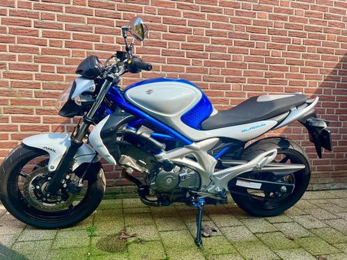 Suzuki SFV650 Gladius (bouwjaar 2010), Motoren, Motoren | Suzuki, Naked bike, meer dan 35 kW, 2 cilinders, Ophalen