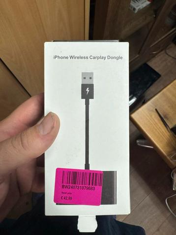 iPhone Wireless CarPlay Dongle - Nieuw beschikbaar voor biedingen