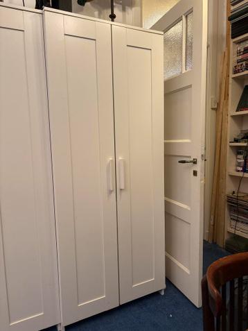 Kast in redelijke staat - afbeelding 1