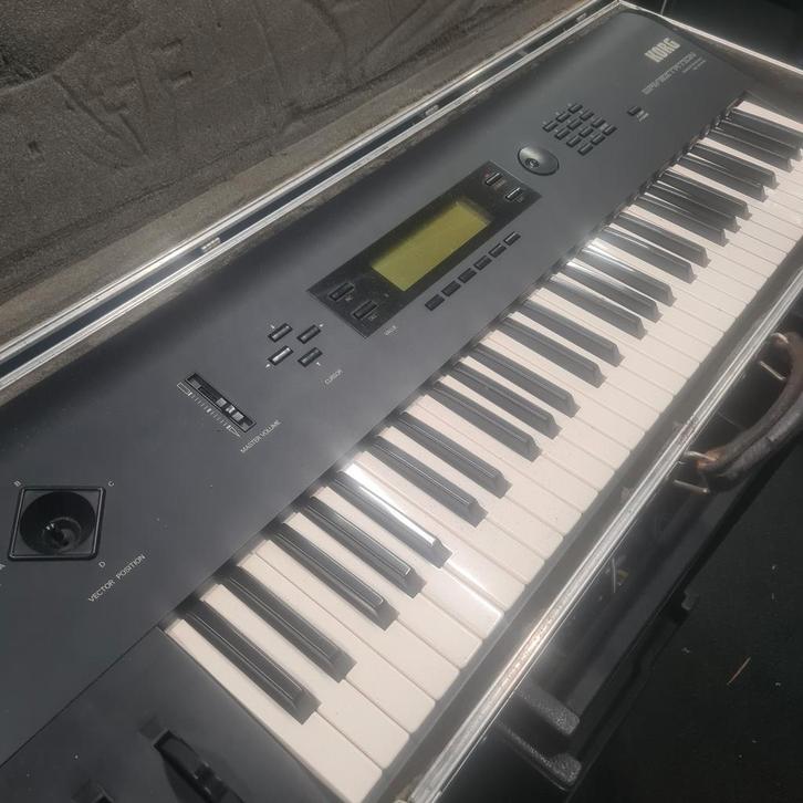 KORG wavestation, Muziek en Instrumenten, Synthesizers, Gebruikt, Korg, Ophalen