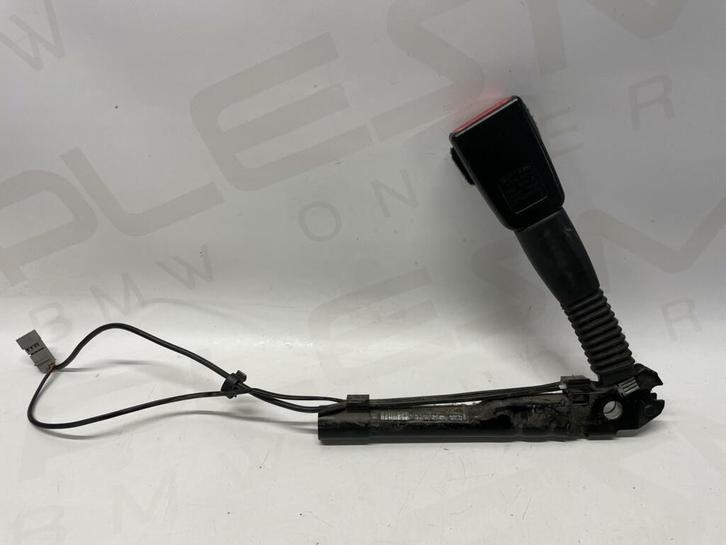 Gordelspanner linksvoor BMW E87 330409400, Auto-onderdelen, Dashboard en Schakelaars, BMW, Gebruikt, Ophalen of Verzenden