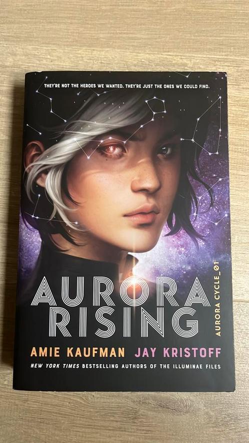 Aurora Rising - Amie Kaufman & Jay Kristoff (Engels), Boeken, Fantasy, Zo goed als nieuw, Ophalen of Verzenden