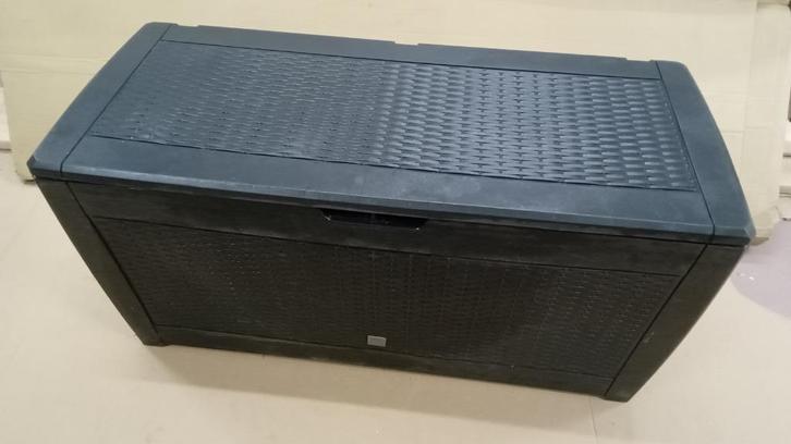 Kunststof buiten opbergkist, Tuin en Terras, Bergingen en Tuinkasten, Zo goed als nieuw, Overige typen, Kunststof, Ophalen