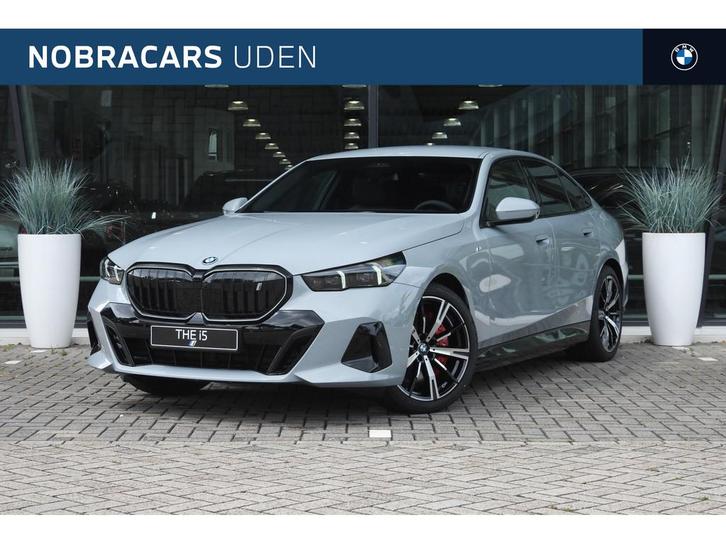 BMW i5 eDrive40 M Sport / Stoelventilatie / Adaptieve LED /, Auto's, BMW, Bedrijf, Te koop, i5, Airconditioning, Alarm, Bochtverlichting