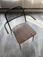 Retro stoel met metalen grame & houten zitting, Ophalen, Retro/ industrieel, Zwart, Zo goed als nieuw