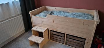 Kajuitbed Mees Naturel 70x150 met trapje beschikbaar voor biedingen