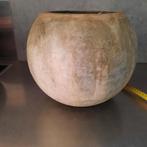 Grote ronde bloempot aardewerk, Huis en Inrichting, Woonaccessoires | Vazen, Ophalen of Verzenden, Gebruikt, Overige kleuren