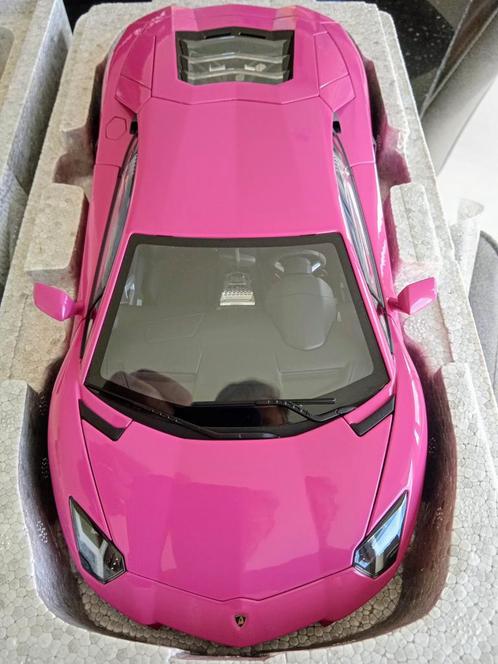 Autoart Lamborghini Aventador pink 1/18, Hobby en Vrije tijd, Modelauto's | 1:18, Zo goed als nieuw, Autoart, Ophalen of Verzenden