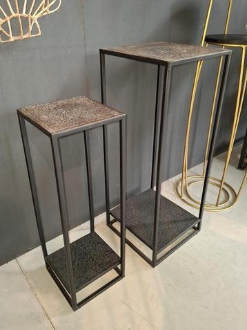 Showroom uitverkoop - AnLi Style Plantentafel set van 2 beschikbaar voor biedingen