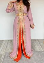 Takchita TE KOOP S/ L, Kleding | Dames, Gelegenheidskleding, Ophalen of Verzenden, Zo goed als nieuw, Overige typen