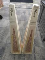 2 verlichte piramides, Ophalen