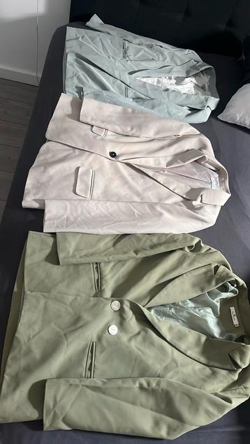 Blazers beschikbaar voor biedingen