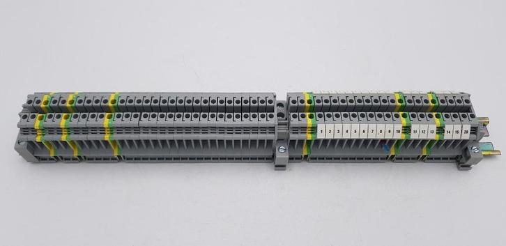 Phoenix UK5N 4mm2 800V rijgklem + aarde dinrail (set=55 st.), Hobby en Vrije tijd, Elektronica-componenten, Gebruikt, Ophalen of Verzenden