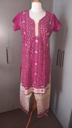 1x gedragen Prachtige Salwar Kameez Dupatta Roze Creme, Kleding | Dames, Ophalen of Verzenden, Zo goed als nieuw