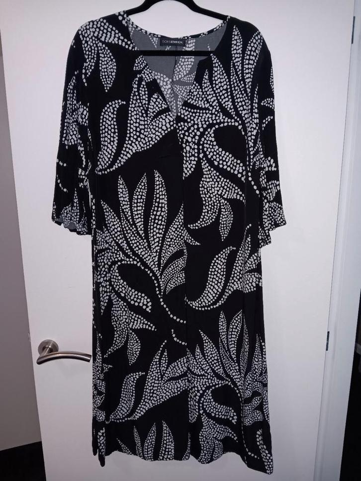 Te Koop: DORIS STREICH Jurk,  mt 46. NIEUW! (J-35), Kleding | Dames, Grote Maten, Nieuw, Jurk, Zwart, Ophalen of Verzenden