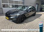BMW 1-Serie (f40) 118i AUTOMAAT Black Edition, Gebruikt, Zwart, Bedrijf, 3 cilinders