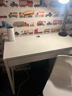 IKEA Bureau met bureaustoel - Wit, Huis en Inrichting, Bureaus, Ophalen of Verzenden, Gebruikt, Bureau