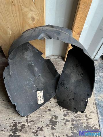 VW PASSAT 3B3 b5.5 Links voor modderkuip wielkuip 2000-2005 beschikbaar voor biedingen