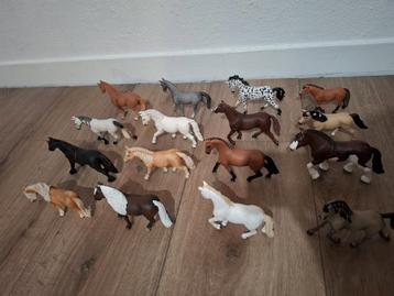 Veel schleich paarden beschikbaar voor biedingen
