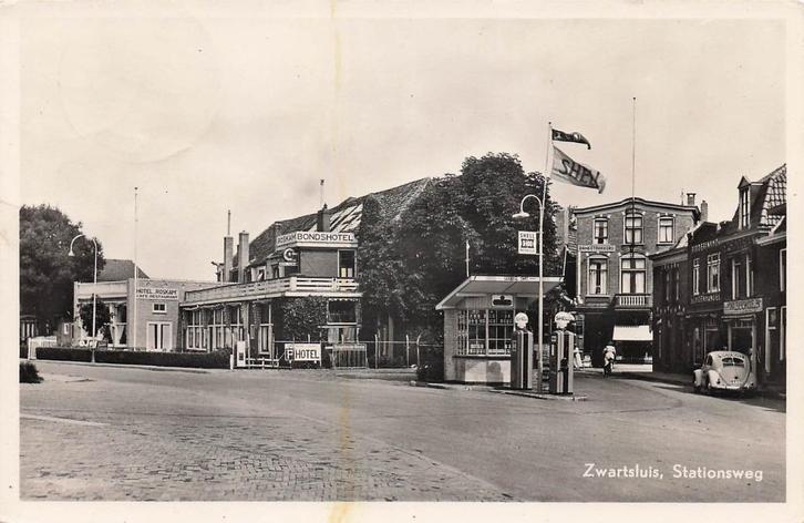 U970 Zwartsluis Stationsweg - uitg J G Esser -, Verzamelen, Ansichtkaarten | Nederland, Gelopen, Overijssel, Ophalen of Verzenden
