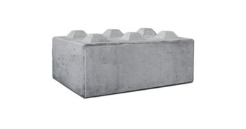 Megablok 120x80x40, siloblok, grondstoffen, voeropslag beschikbaar voor biedingen
