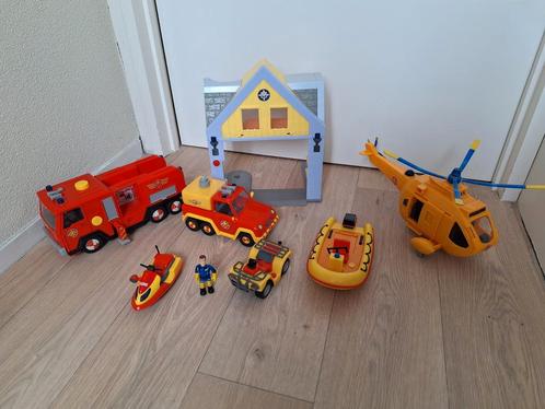 Brandweerman Sam set - o.a. kazerne, helikopter, quad, Kinderen en Baby's, Speelgoed | Speelgoedvoertuigen, Gebruikt, Ophalen of Verzenden