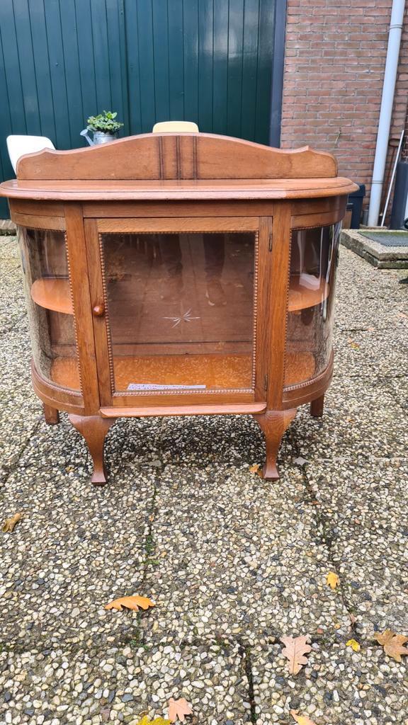 30-11 €30..Antieke vitrinekast opzet plank is eraf, Huis en Inrichting, Kasten | Vitrinekasten, Gebruikt, Minder dan 100 cm, 50 tot 100 cm