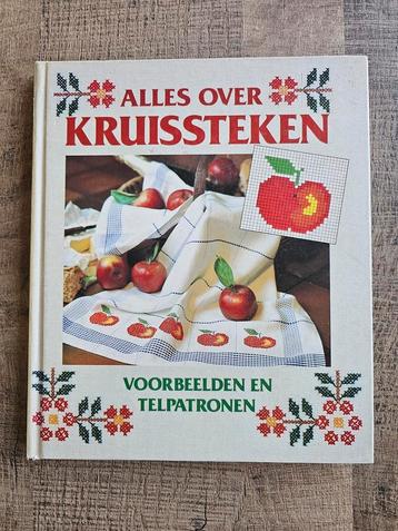 Vintage hobby boek Alles over kruisseken  beschikbaar voor biedingen
