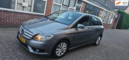 Mercedes-Benz B-klasse 180 airco navi lage kms nl auto, Auto's, Mercedes-Benz, Bedrijf, Te koop, B-Klasse, ABS, Airbags, Airconditioning