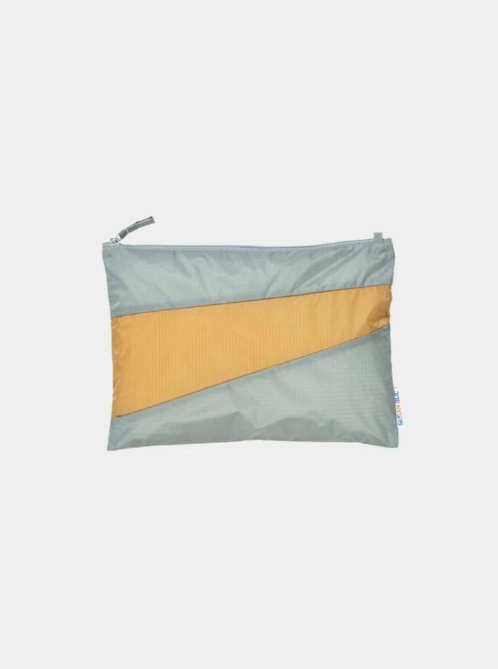 Susan Bijl New Pouch medium * NIEUW *, Sieraden, Tassen en Uiterlijk, Tassen | Schoudertassen, Nieuw, Overige merken, Grijs, Verzenden