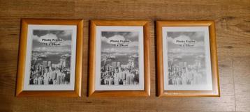 3 nieuwe houten fotolijsten 27½x21½ cm  beschikbaar voor biedingen