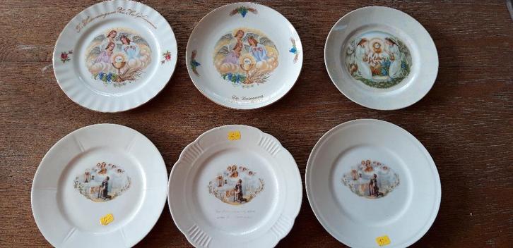 te koop mooie 1e H.Communie bordjes, Antiek en Kunst, Antiek | Religie, Ophalen of Verzenden