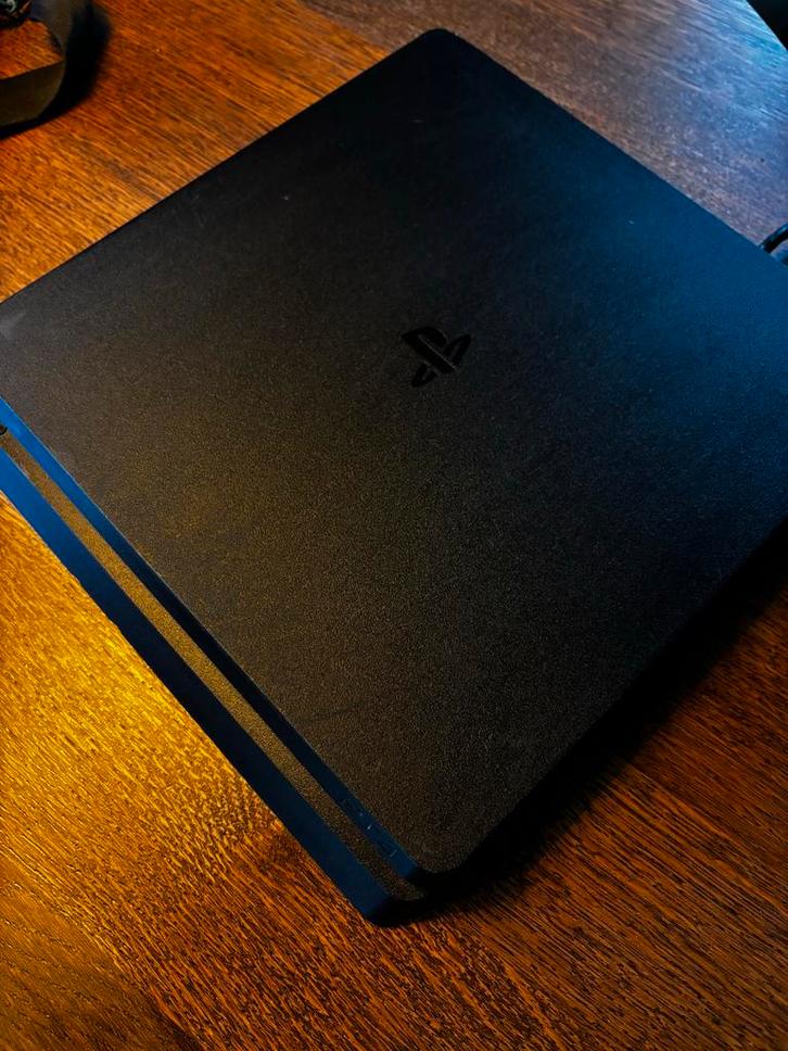 PlayStation 4 PS4 1TB - Weinig Gebruikt!, Spelcomputers en Games, Spelcomputers | Sony PlayStation 4, Zo goed als nieuw, Slim